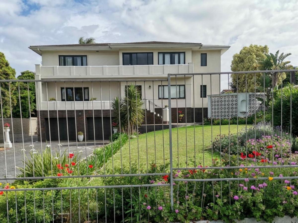 Cape Dawn Guest House Parow Bagian luar foto