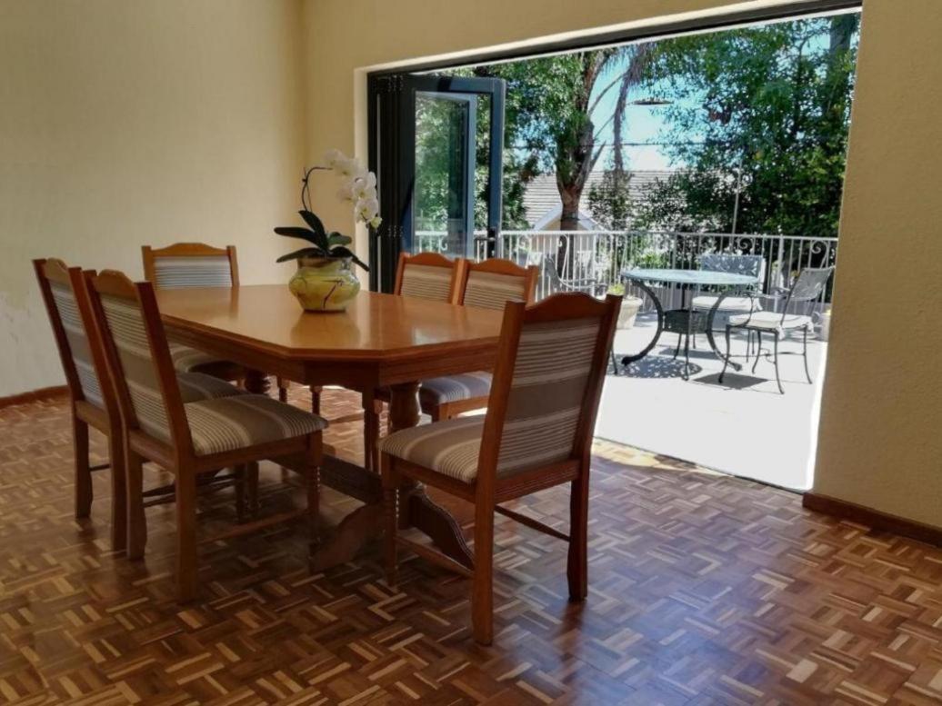 Cape Dawn Guest House Parow Bagian luar foto